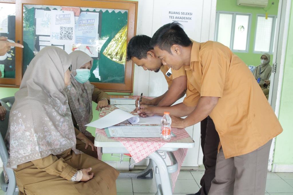 PEMBUKAAN RAKER KAMPUS AL AZHAR CIBINONG - KB - TK Islam Al Azhar 27 ...